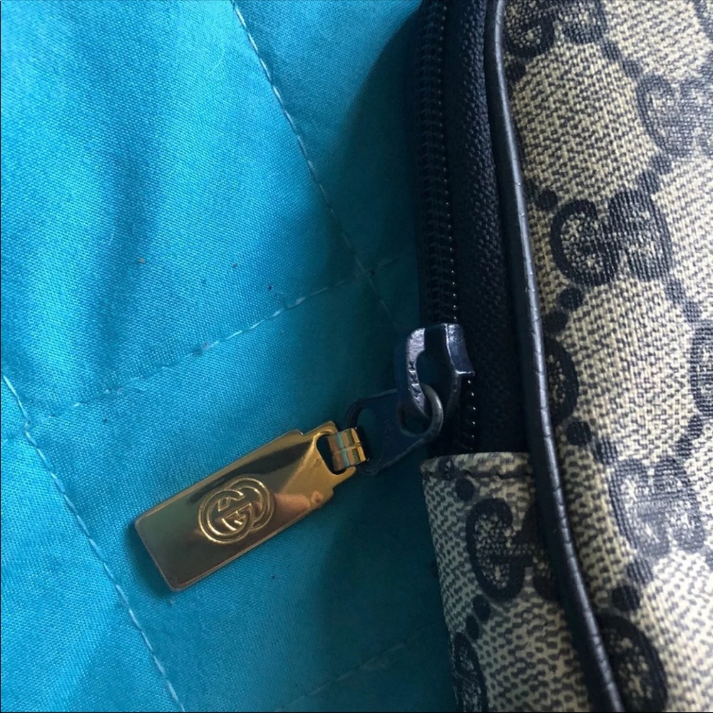 Vintage Gucci pouch *sold* - Picture 2 of 7